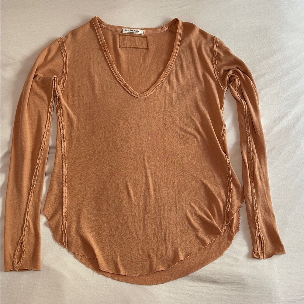 We The Free Distressed Long Sleeve. Size XL. Excellent Condition. PTP: 23”